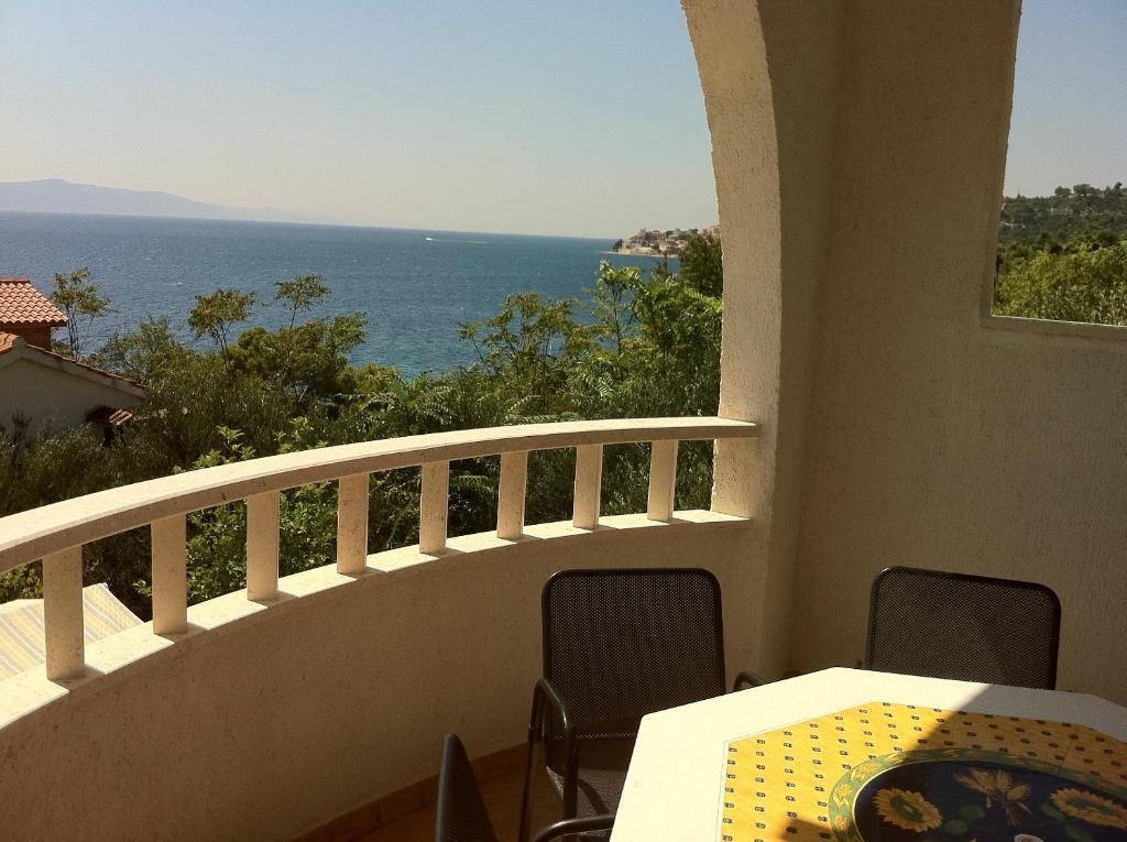 Apartments Vile Holiday Živogošće 部屋 写真